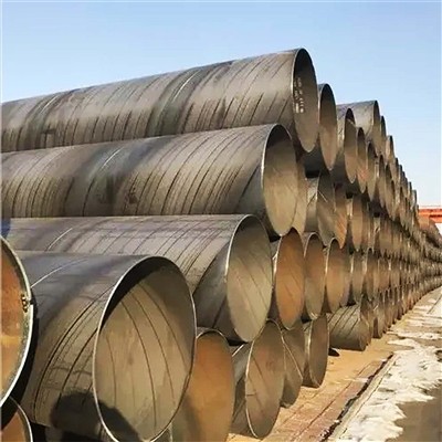 ניתוח של הבדלי הליבה והמאפיינים בין צינורות מרותכים ספירליים וצינורות מרותכים בתפר ישר